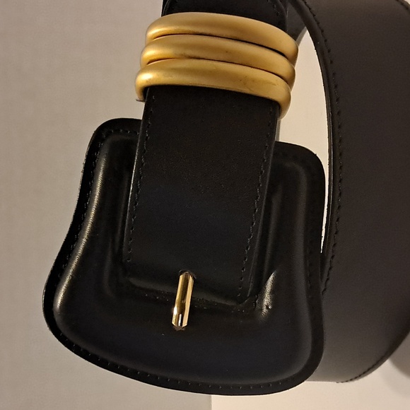 Dana Buchman Elegant Made in Italy Black Leather Belt with Brushed Gold Buckle - Picture 2 of 11